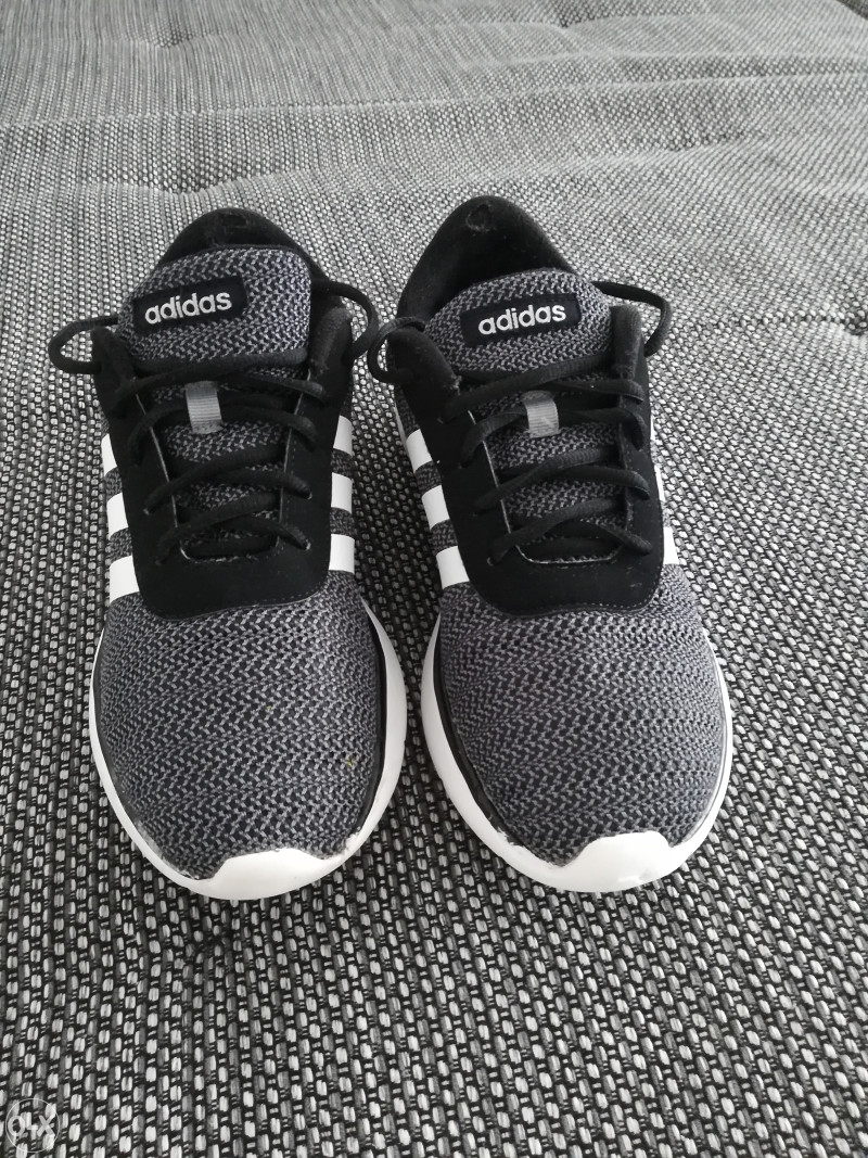 Patike Adidas Muske Tene Patike Za Mu Karce Olx Ba