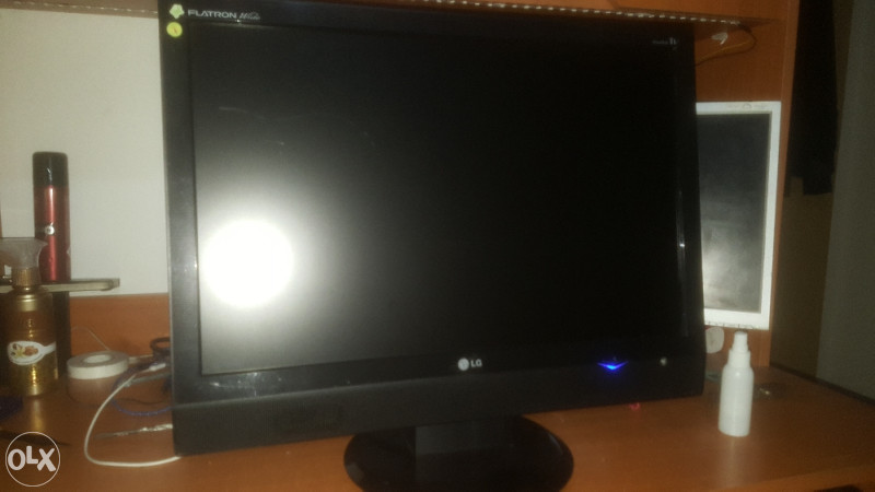 Monitor TV LG Flatron M228WA BZ 22 Inch A Monitori OLX Ba