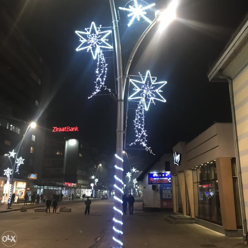 NOVOGODIŠNJI LED UKRASI NOVOGODISNJA RASVJETA