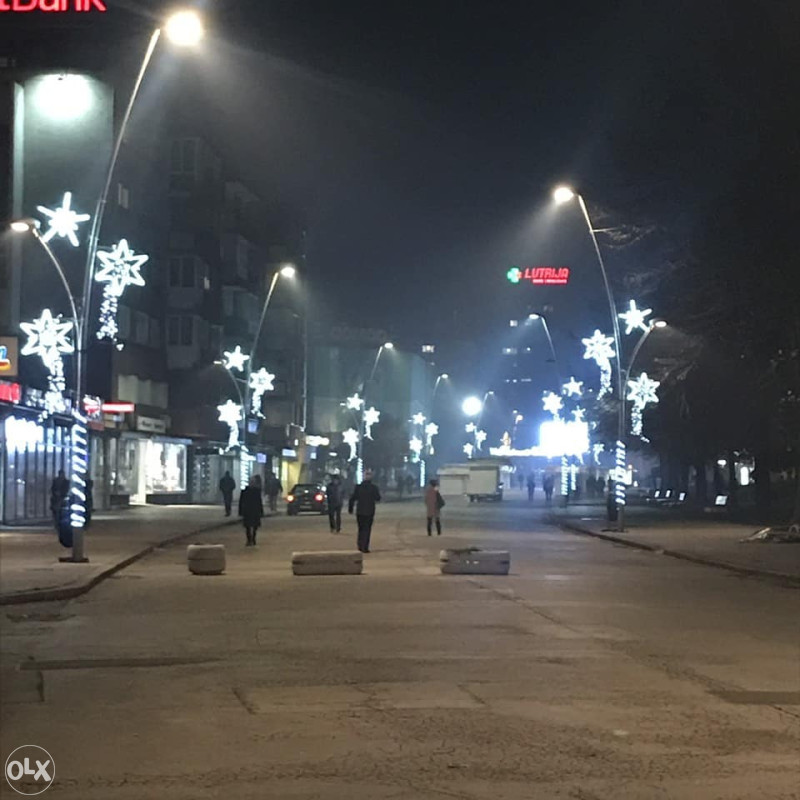 NOVOGODIŠNJI LED UKRASI NOVOGODISNJA RASVJETA