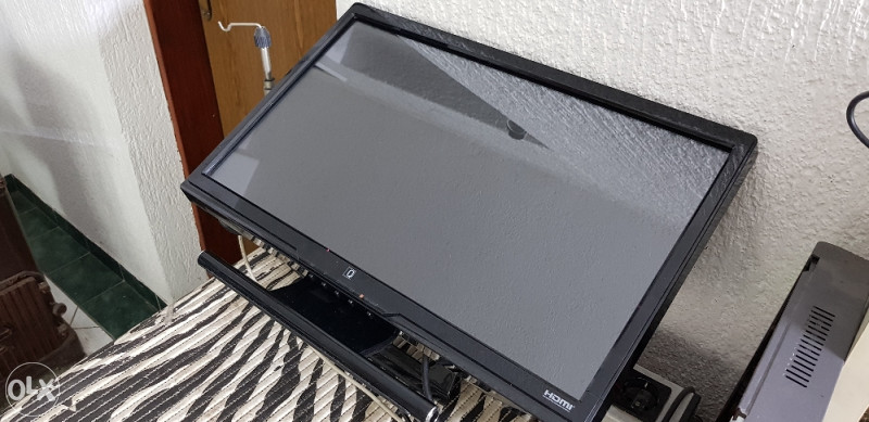 Touch screen Lcd monitor 22 Quanmax Q22 multitouch