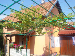 Kuća /SARAJEVO  - Hadžići-  Miševići