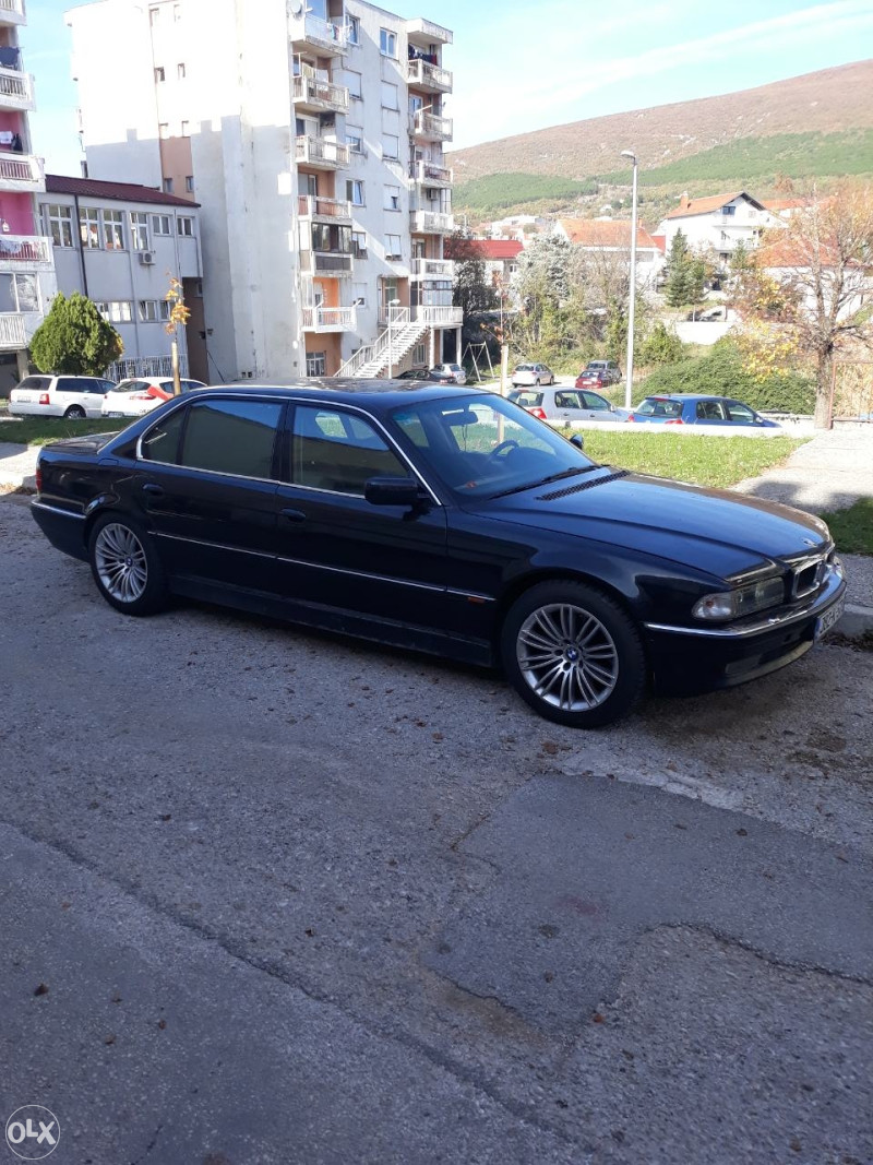BMW E38 750 il v12