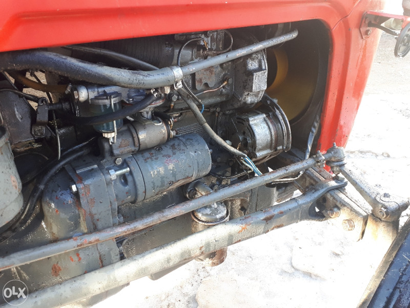 Traktor IMT 539