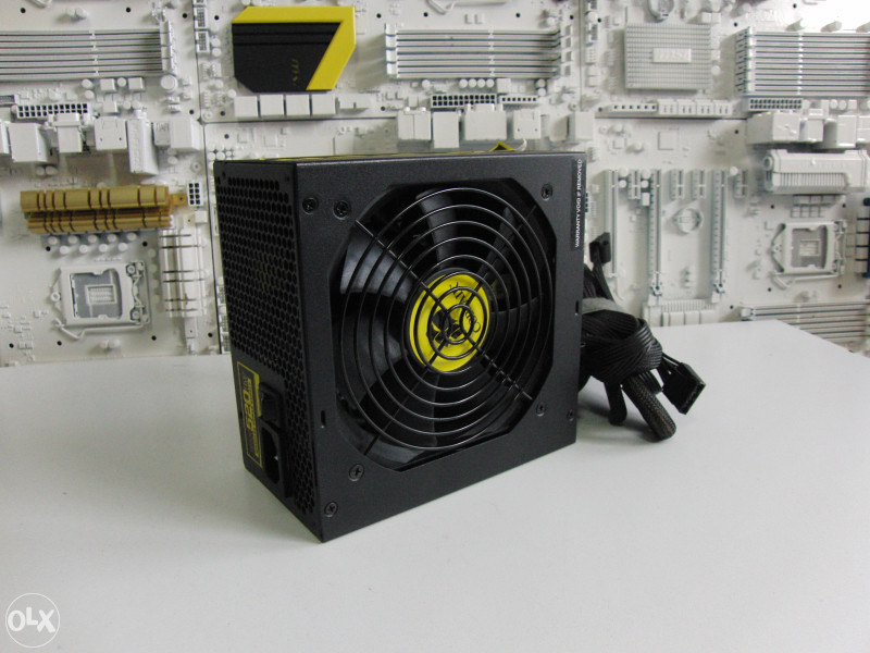 Napojna Jedinica Corsair Modular HX520 520W