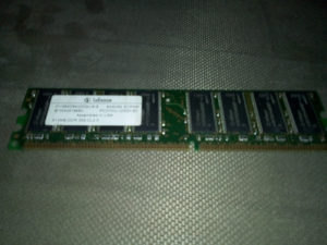 512MB DDR 1 RAM