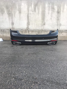BMW 7 G11 G12 ZADNJI BRANIK