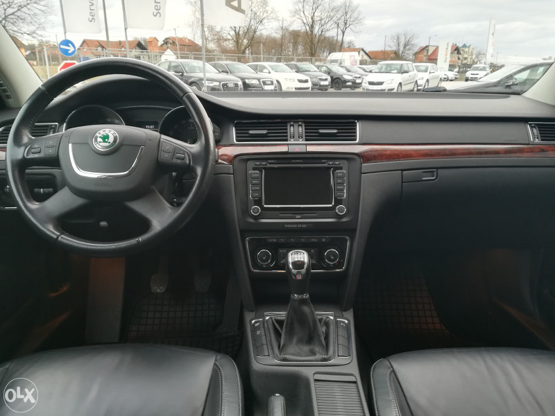 Škoda Superb - Autorad doo