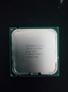 Intel E3300 2.5 GHz