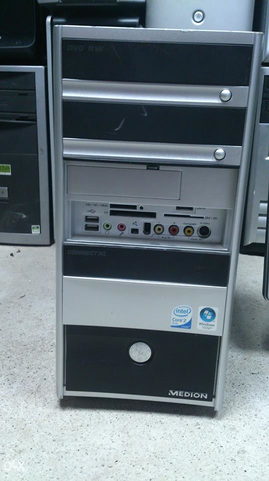 Medion pc intel c2d-3 gb ram-win Desktop Računari