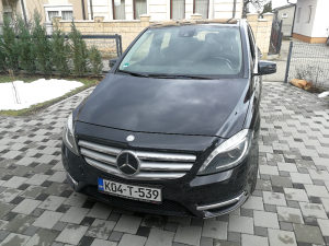 Mercedes Benz B180