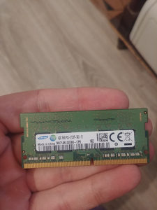 SAMSUNG 4GB DDR4 2133mhz