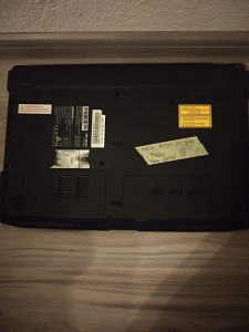 Laptop u dijelovima Medion Akoya MD92850 P6622