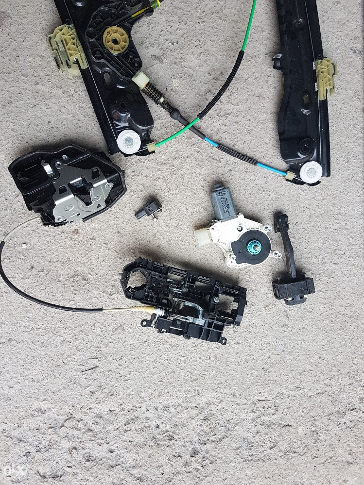 Podizac stakla brava motoric bmw f10 prednja desna vrat