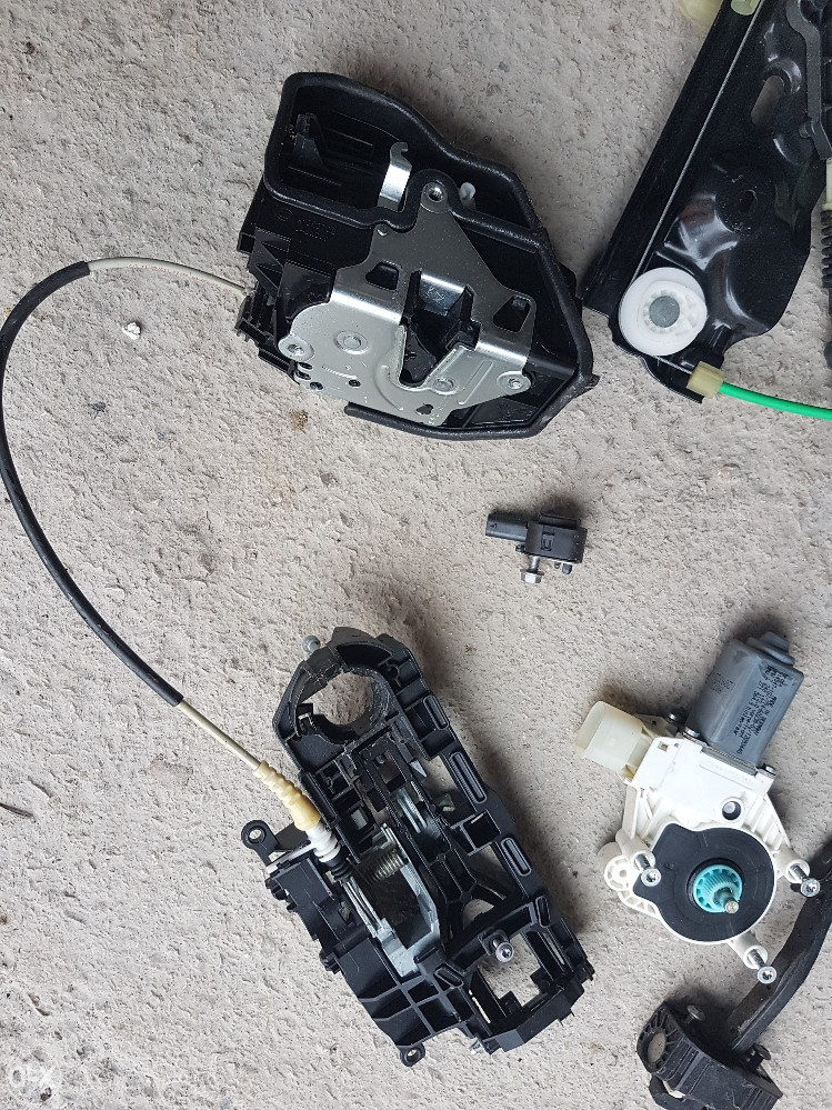 Podizac stakla brava motoric bmw f10 prednja desna vrat