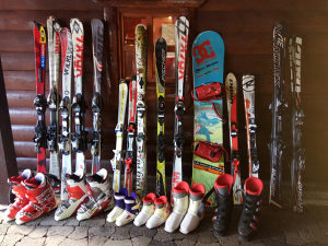 Skije, Snowboardi, pancerice, ski oprema