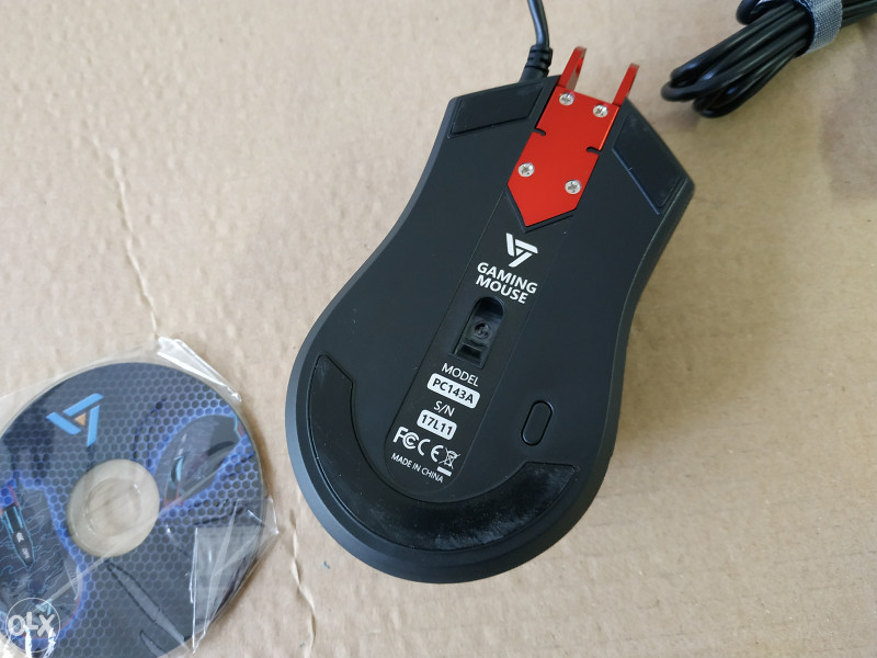 Gaming miš, 7 boja osvijetljnja, 6 DPI razina