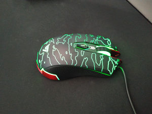 Gaming miš, 7 boja osvijetljnja, 6 DPI razina