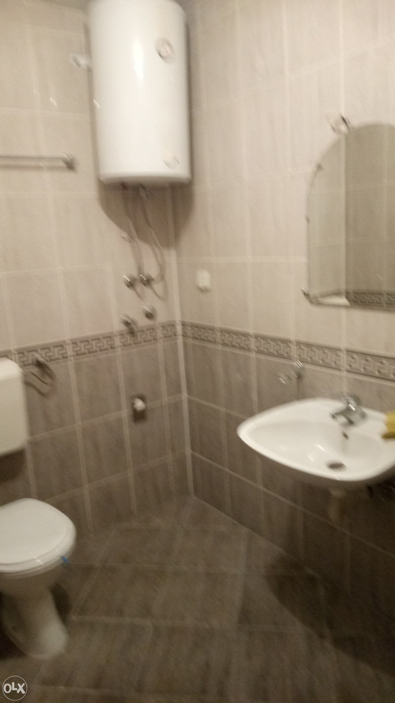 Izdaje se GARSONJERA, 36 m2, kod Fonda PIO,Doboj