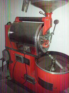 Przionica kafe i mlin 15 kg moze na struju i plin.