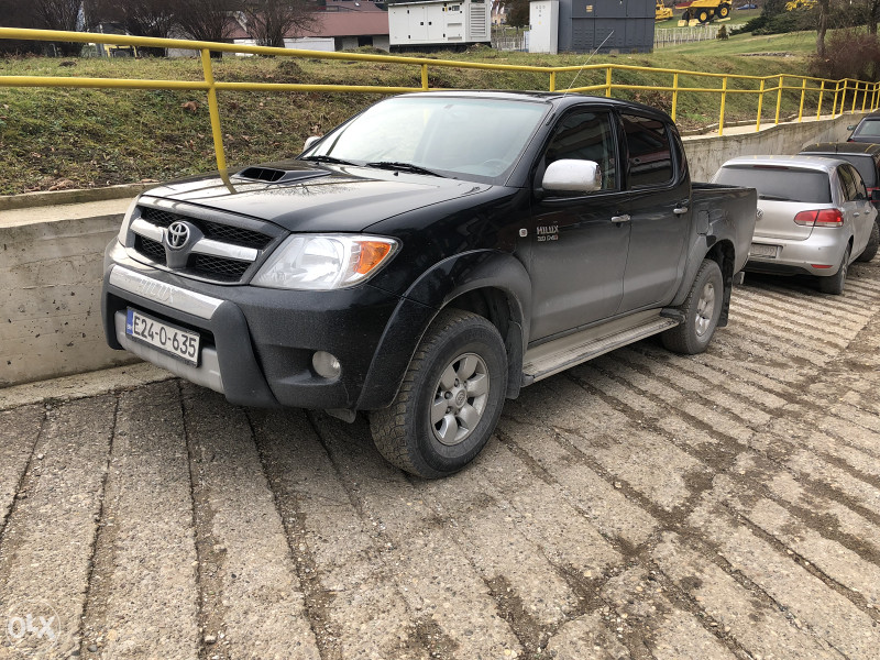 TOYOTA Hilux 3.0 D4D