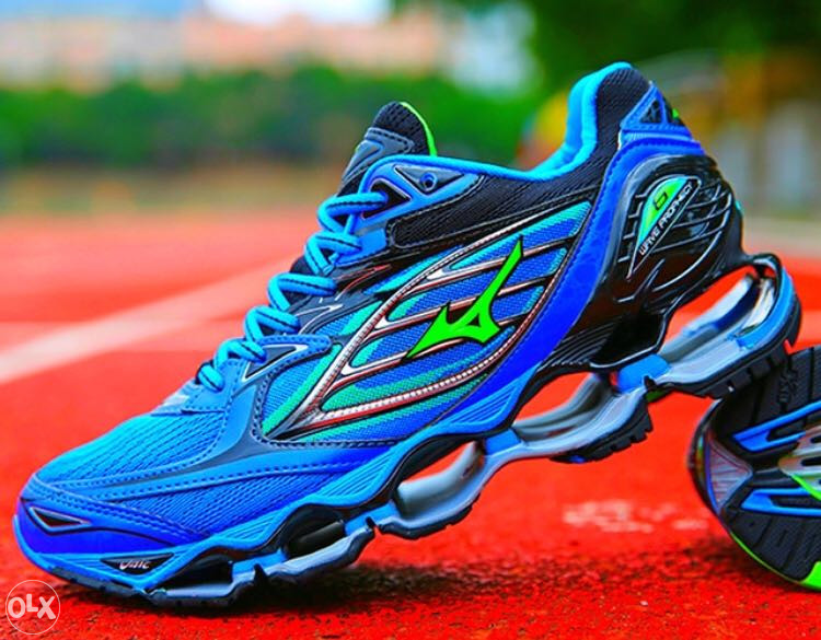Mizuno Wave Prophecy broj 45 Tene/patike za odbojku