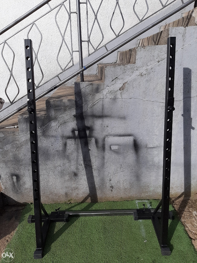 Stalak za cucanj teretanu squat rack gym fitness Ostalo OLX.ba