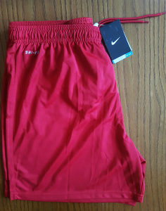 Nike šorc (veličina XL) Made in Egypt