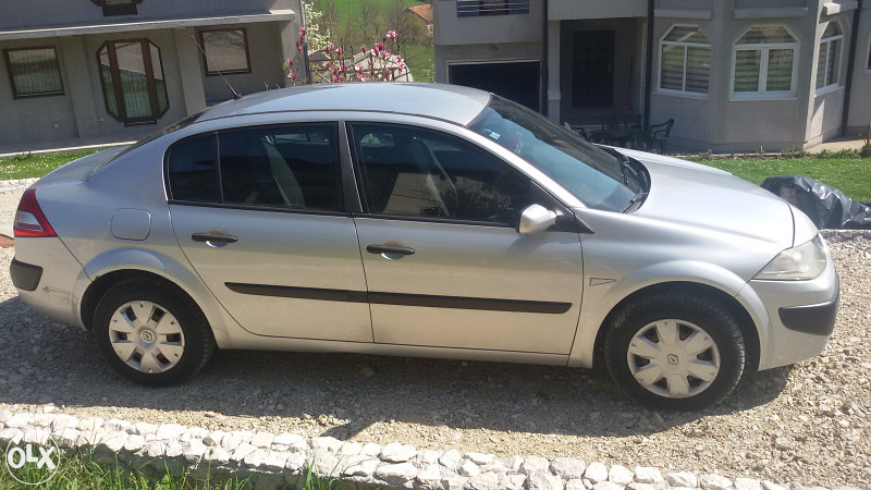 Renault megane sedan 1.5 dci 2007 godina