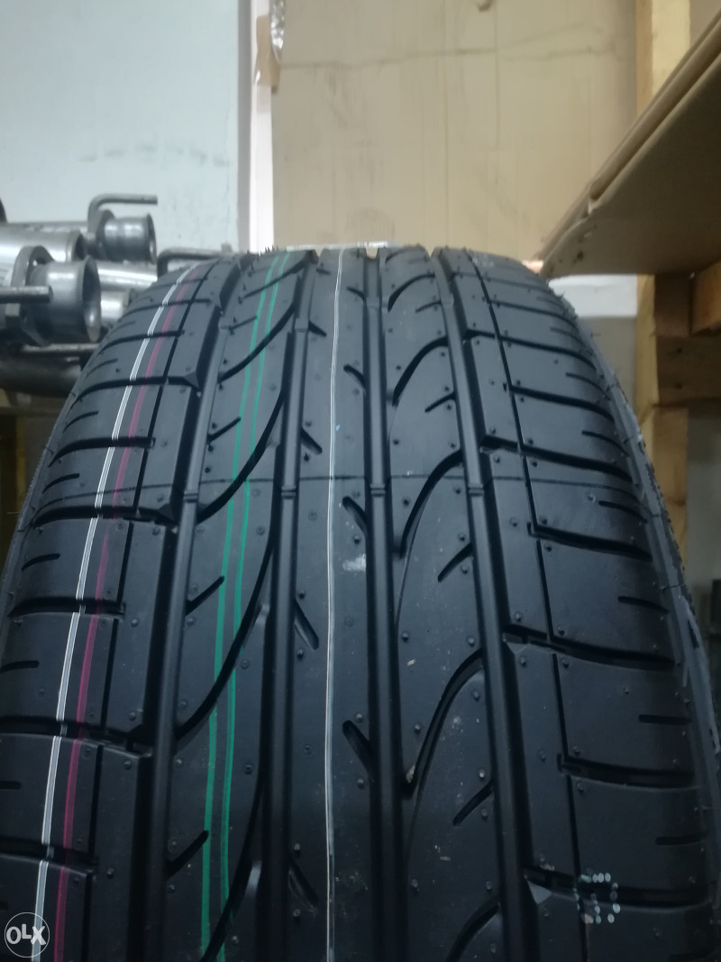 Guma 225/45 R19 Bridgestone (GARANCIJA 2 GODINE)