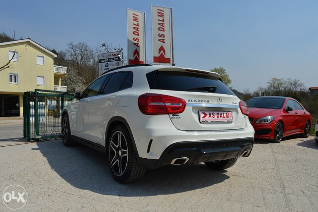 Mercedes GLA 220 D 4Matic AMG Bi-Xenon LED 177 KS