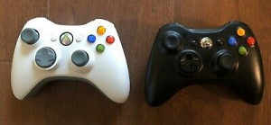 Original Djojstik za Xbox 360 i 360 slim crni i bijeli