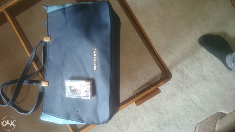 VALENTINO original zenska torba novi mod,poklon parfem
