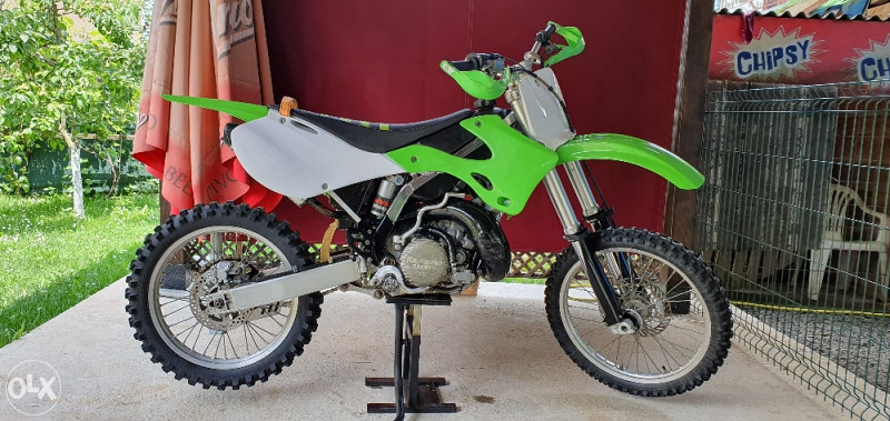  Motor  cross  enduro kawasaki 250 ccm 2t Vozila 