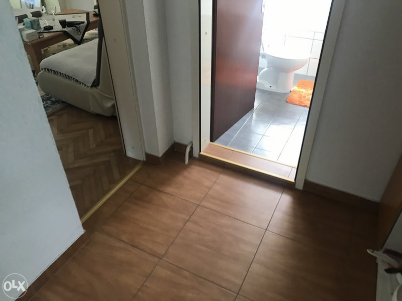 Moderna jednospratna kuća sa baštom VISOKO/MOŠTRE