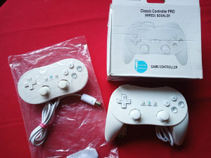 Nintendo Wii Classic GameCube Controller