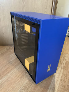 NZXT kuciste H700W-NJ