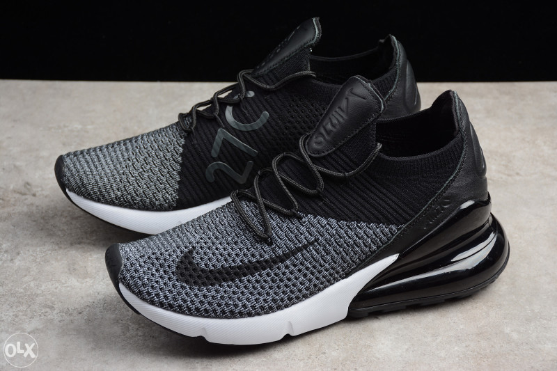 Nike Air Max 270 Flyknit OREO broj 43 Tene/Patike za muškarce