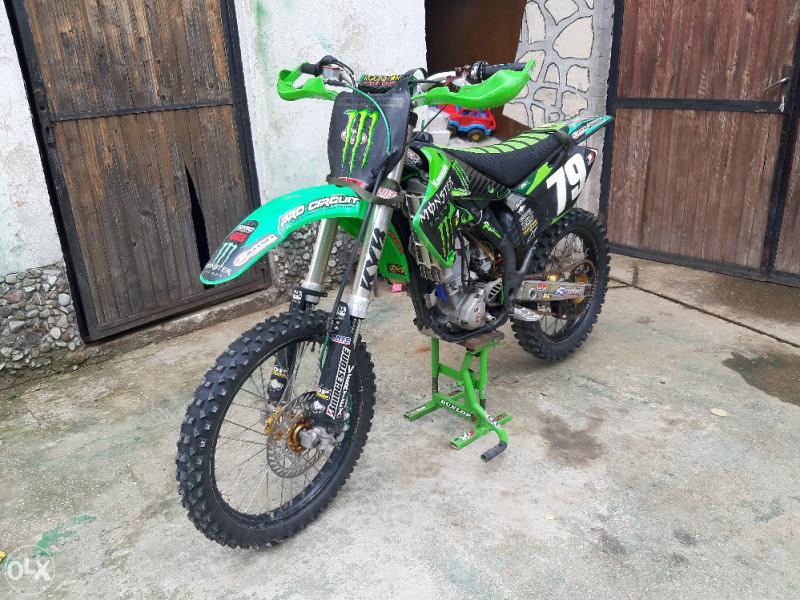Kawasaki KXF 250 Motocikli