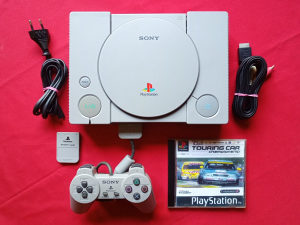 Sony PlayStation 1 (čipovan, ikebana)