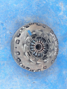 Set kvacila korpa lamela toyota tojota avensis 2007