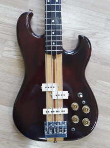 Jazz Bass Made in Japan 70-e