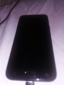 Samsung J5 mobitel  2017