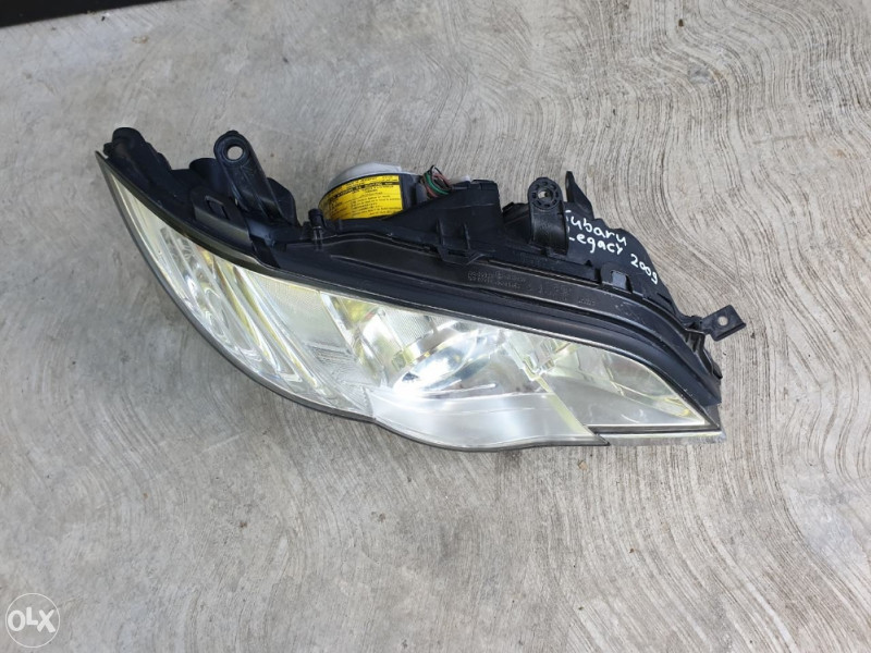 Desni far Subaru Legacy Outback BL/BP 2005-2009 god / K