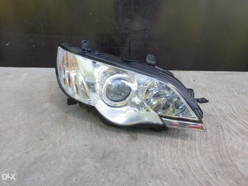 Desni far Subaru Legacy Outback BL/BP 2005-2009 god / K