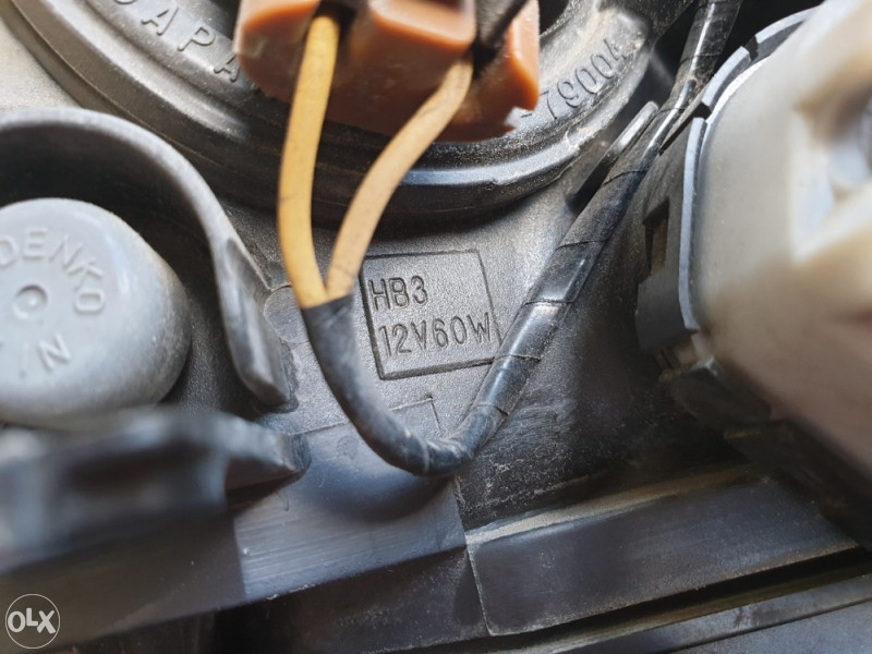 Desni far Subaru Legacy Outback BL/BP 2005-2009 god / K
