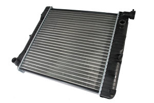 Hladnjak Mercedes 207 208 210 D 1982-