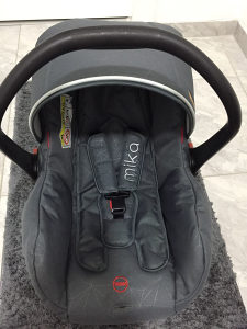 Auto sjedalica bebe nosiljka jaje Chipolino