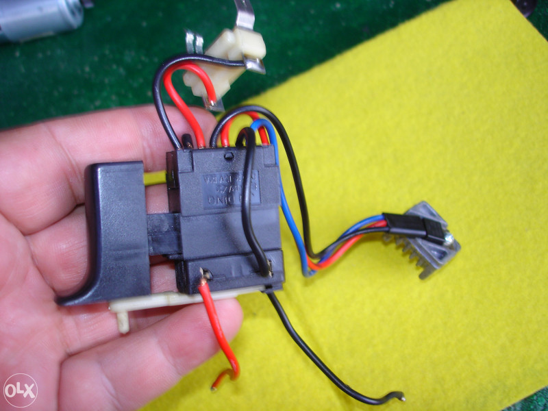 PREKIDAČ "JIN DING" EA -12/Z2 DC:7,2V-15V 12A ZA AKU - Dijelovi za ...