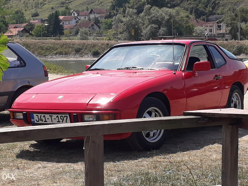 Porsche 924